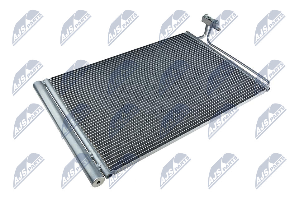 Радиатор кондиционера range rover iii 3.0-4.4 02- NTY CCS-LR-003