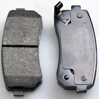 Колодки тормозные дисковые DENCKERMANN B111033