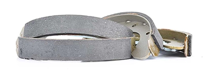 Комплект тормозных колодок BSG BSG 65-205-003