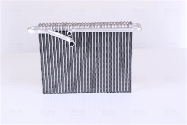 Испаритель кондиционера NISSENS 92304
