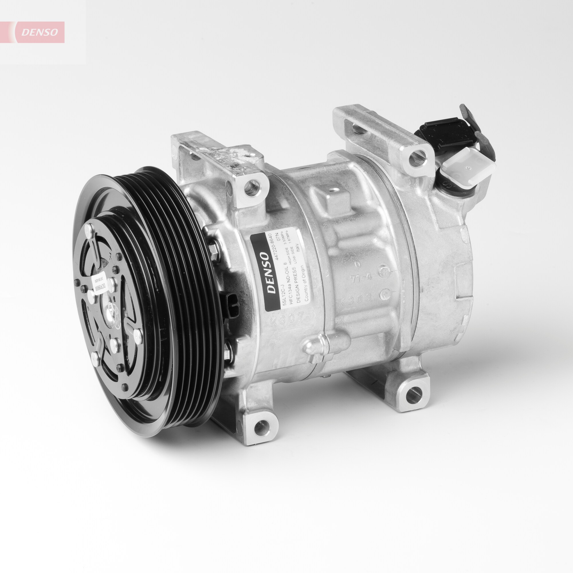 Компрессор кондиционер DENSO DCP09008