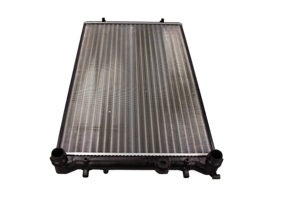 Радиатор охлаждение двигателя MAXGEAR AC257817