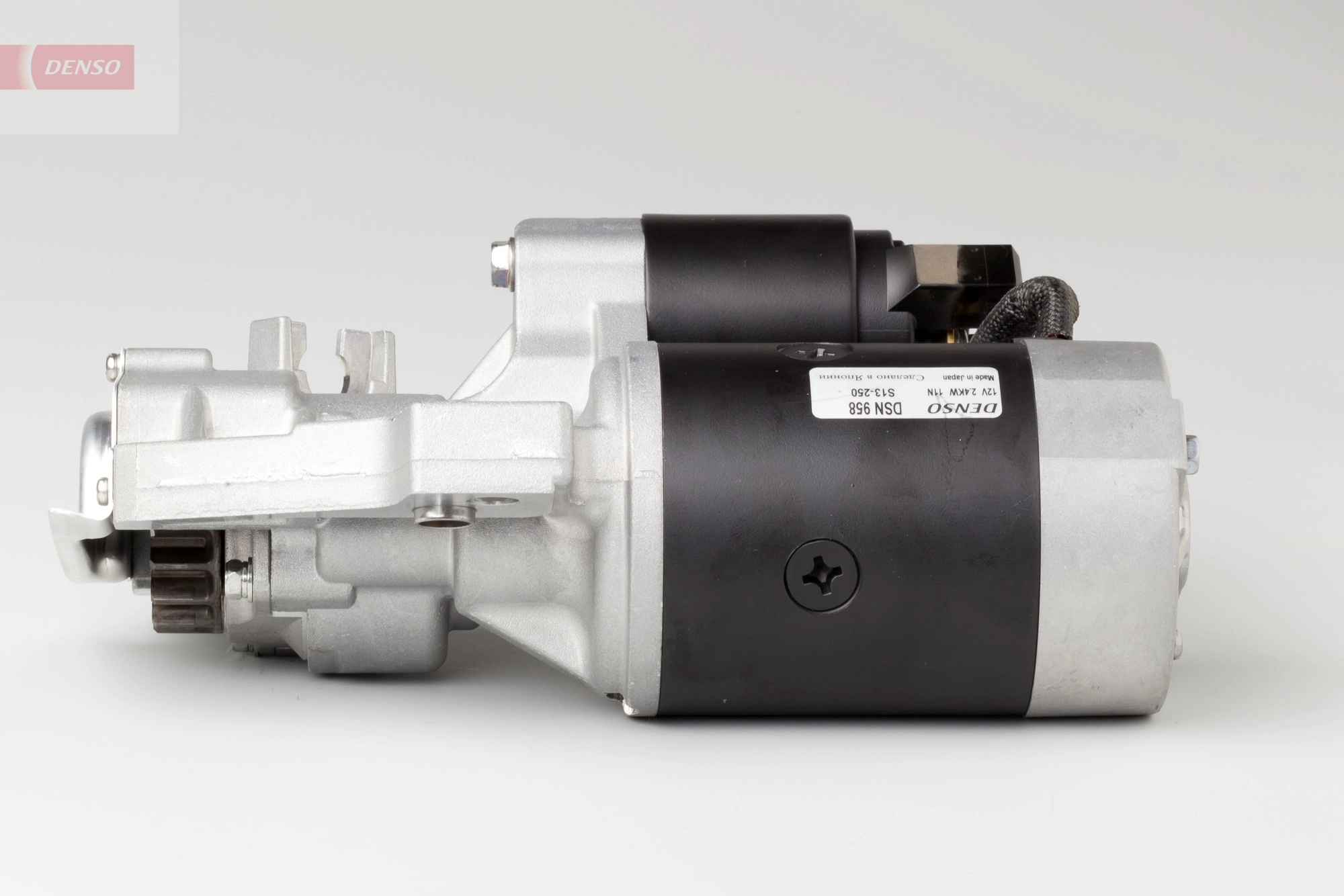 Стартер DENSO DSN958