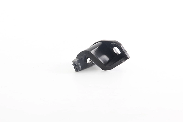 Кронштейн основная фара BSG BSG 15-922-015