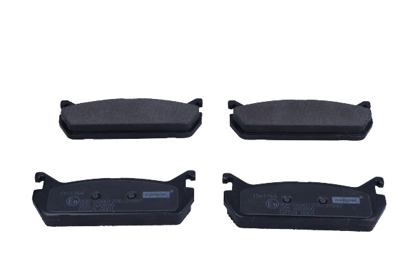 Комплект тормозных колодок дисковый тормоз MAXGEAR 19-1764