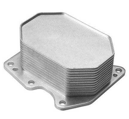 Масляный радиатор механическая коробка передач MAGNETI MARELLI 359001602180
