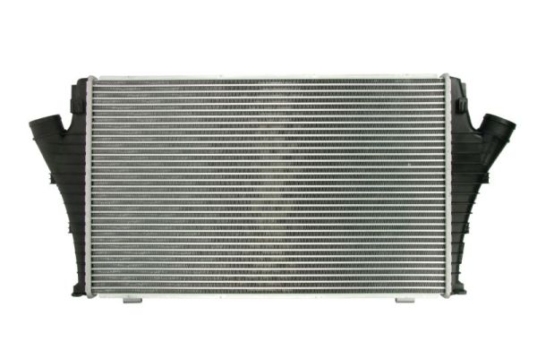Интеркулер THERMOTEC DAX011TT