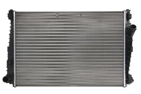 Радиатор охлаждение двигателя THERMOTEC D7D010TT