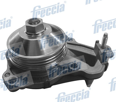 Водяной насос охлаждение двигателя FRECCIA WP0558