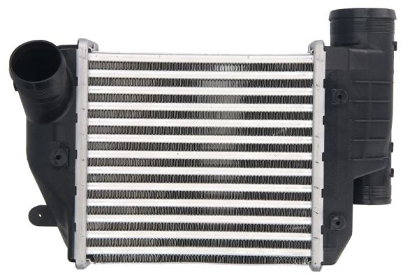 Интеркулер THERMOTEC DAA026TT