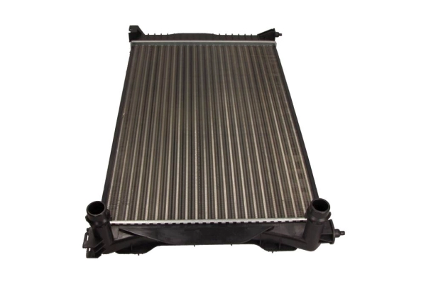 Радиатор охлаждение двигателя MAXGEAR AC205162