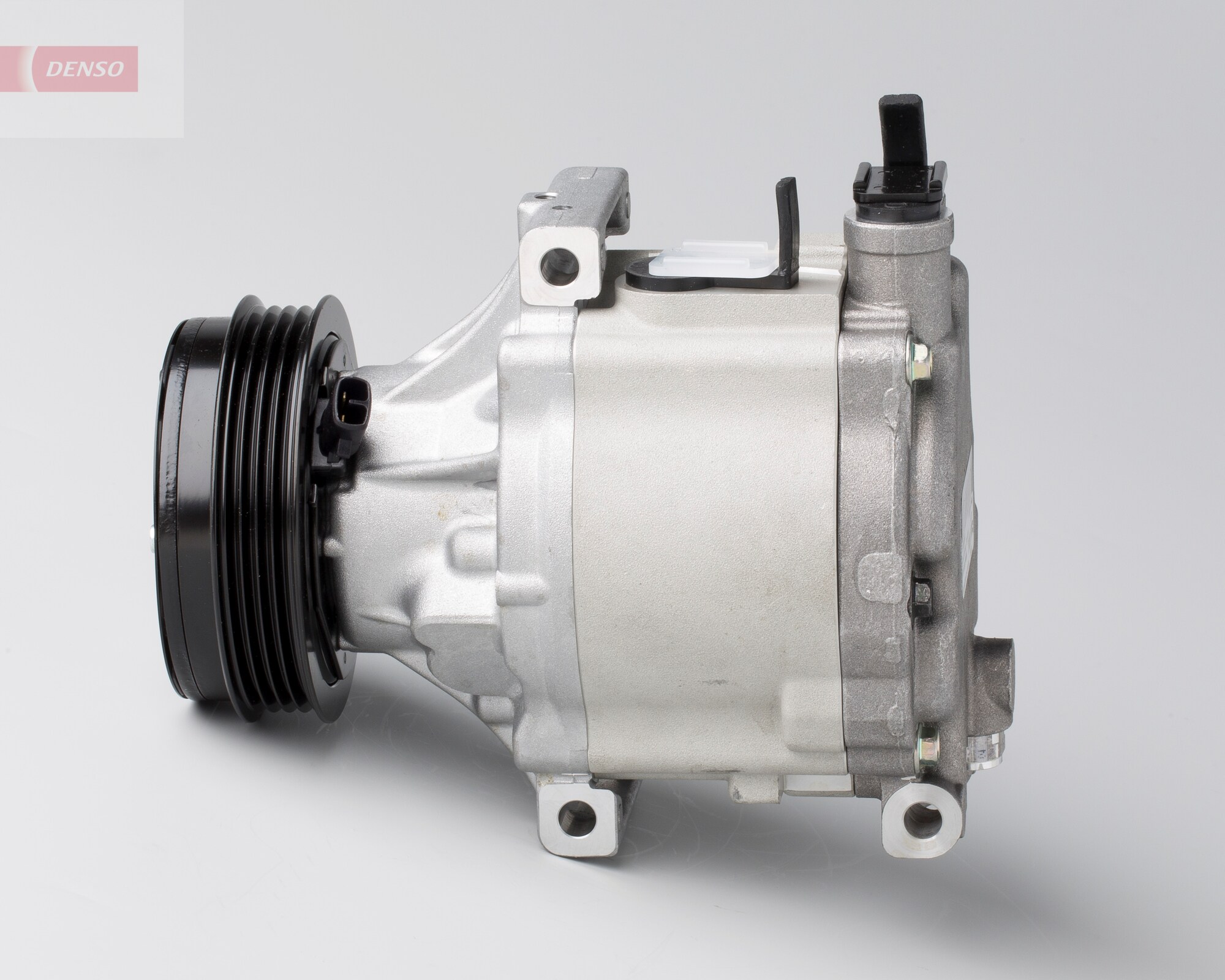 Компрессор кондиционер DENSO DCP36001