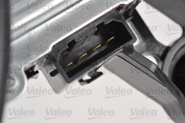 Двигатель стеклоочистителя VALEO 404581