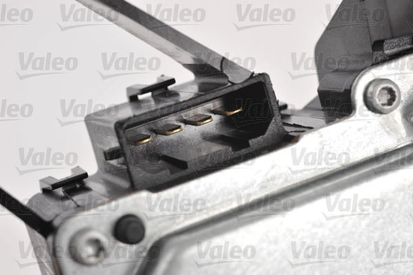 Двигатель стеклоочистителя VALEO 404651