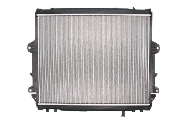 Радиатор двигателя (мкпп) toyota fortuner hilux hilux vii 2.5d/3.0d 11.04- THERMOTEC D72050TT