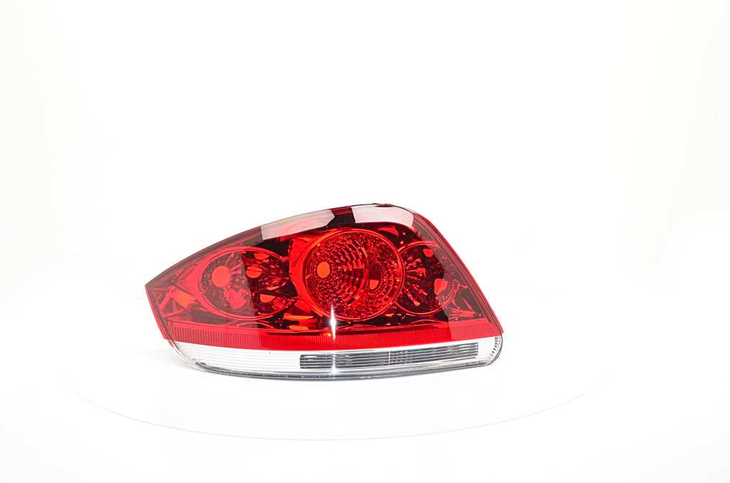 Фонарь задний левый linea BSG BSG25-805-002