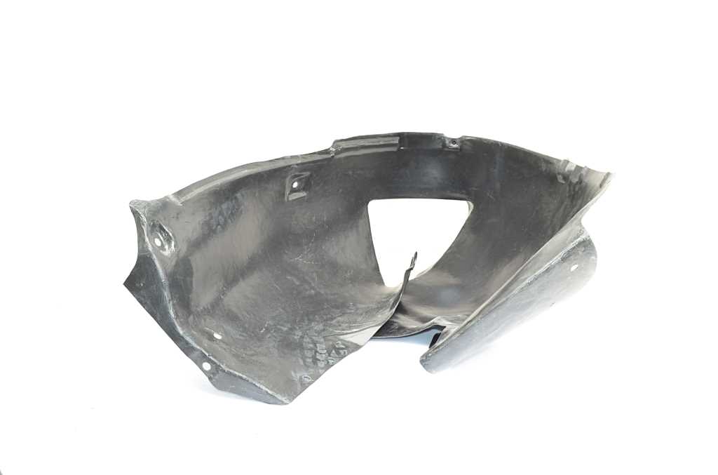 Подкрылки и воздуховоды bsg BSG BSG 90-923-015
