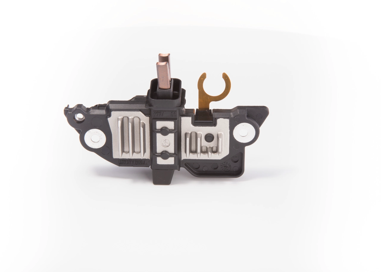Реле-регулятор генератора BOSCH F00MA45238