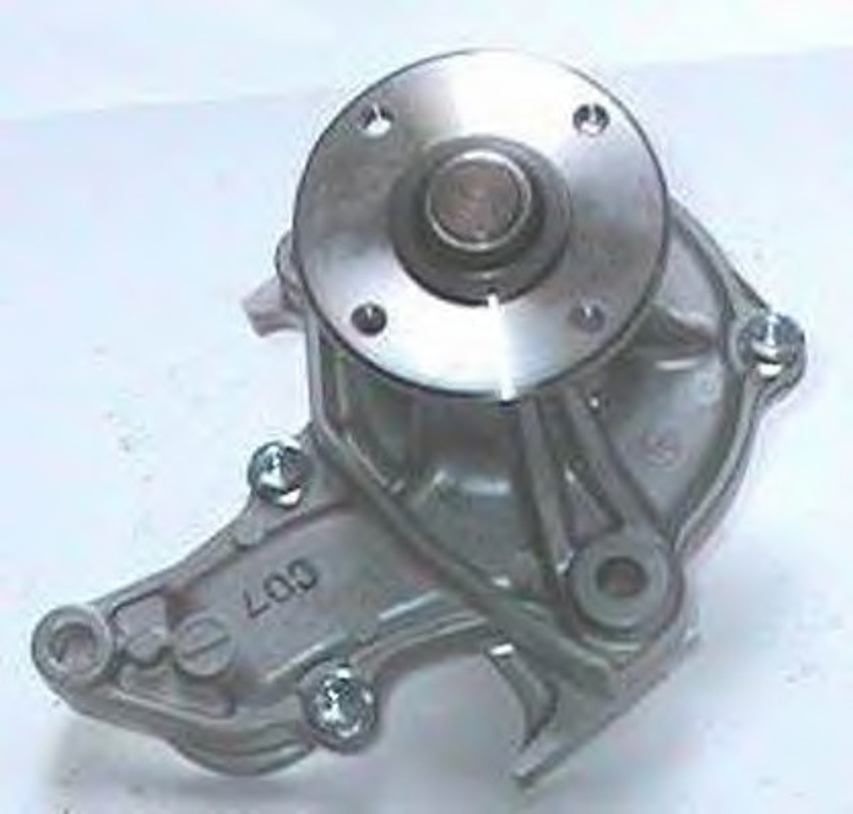 Насос водяной AISIN WPT-082