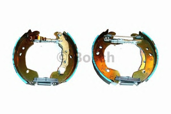 Комплект тормозных колодок BOSCH 0204114626