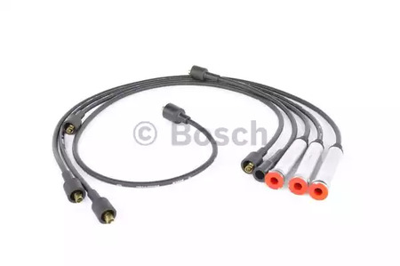 Комплект проводов зажигания BOSCH 0 986 356 800