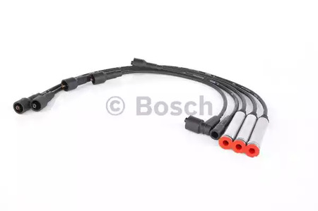 Комплект проводов зажигания BOSCH 0 986 356 801