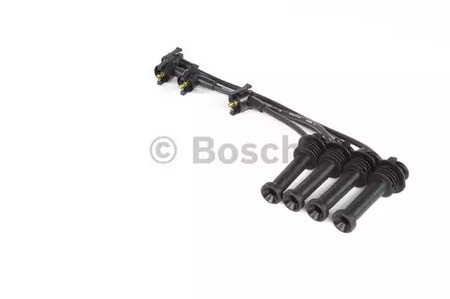 Комплект проводов зажигания BOSCH 0 986 356 805