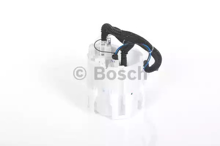 Фото 2 1 582 980 174 BOSCH Топливный насос