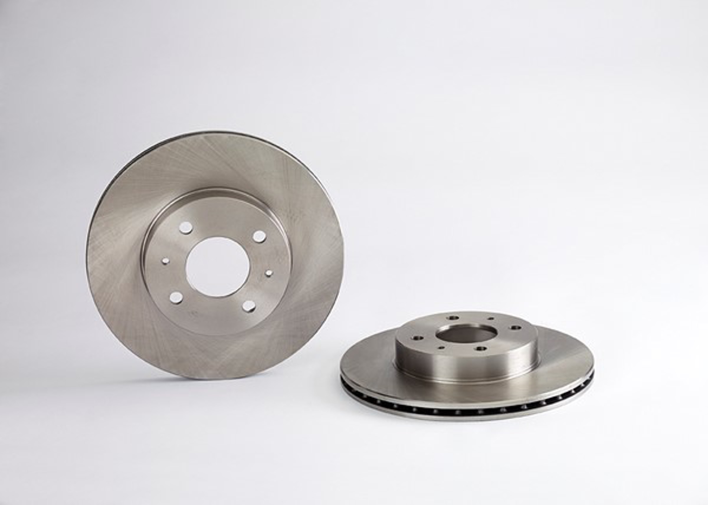 Диск тормозной BREMBO 09.5746.10