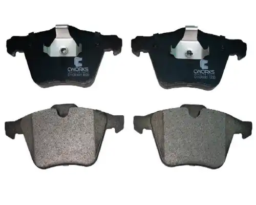 C11cr1021 тормозные колодки передние (low metallic) cworks c11cr1021 CWORKS C11CR1021