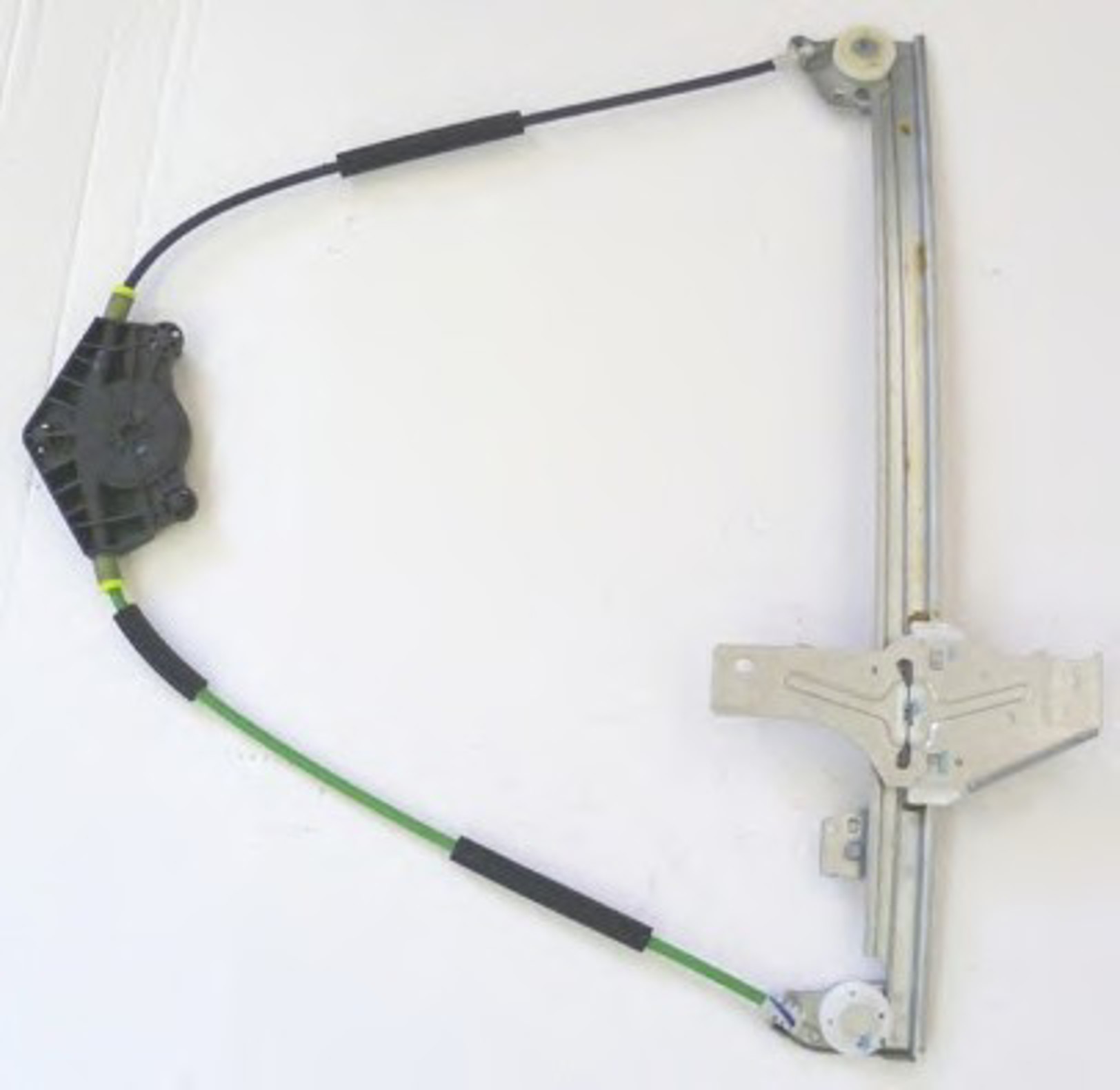 Стеклоподъемник MAGNETI MARELLI 350103627000