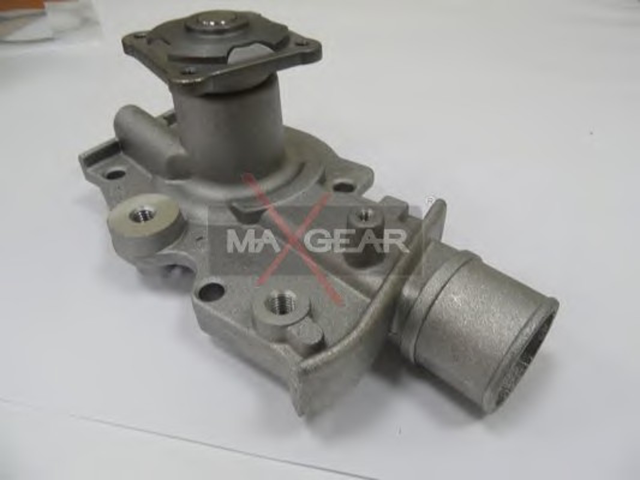 Насос водяной MAXGEAR 47-0021