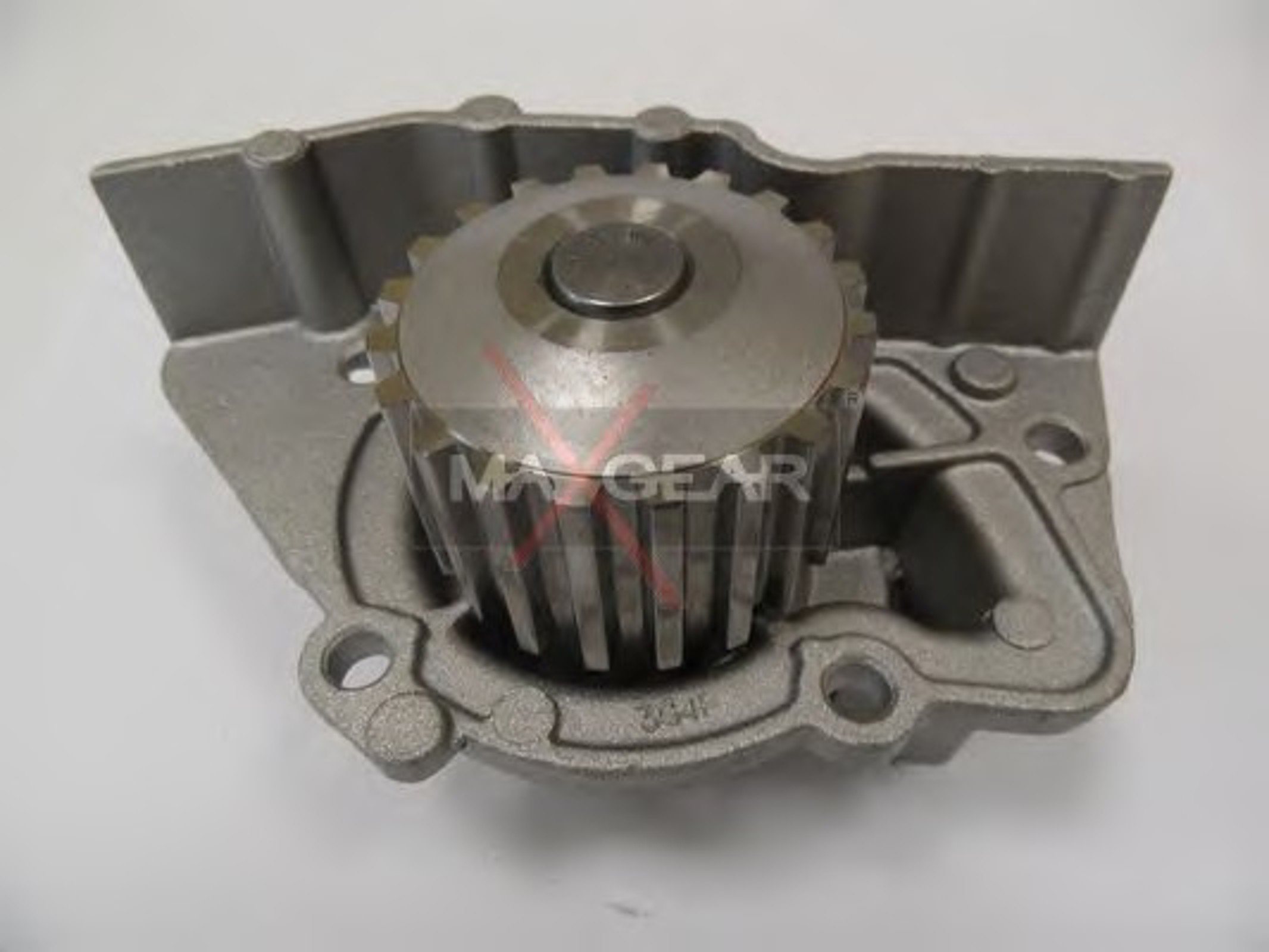 Насос водяной MAXGEAR 47-0152