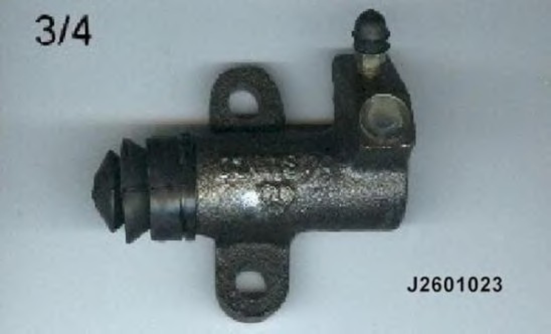 Цилиндр сцепления рабочий NIPPARTS J2601023