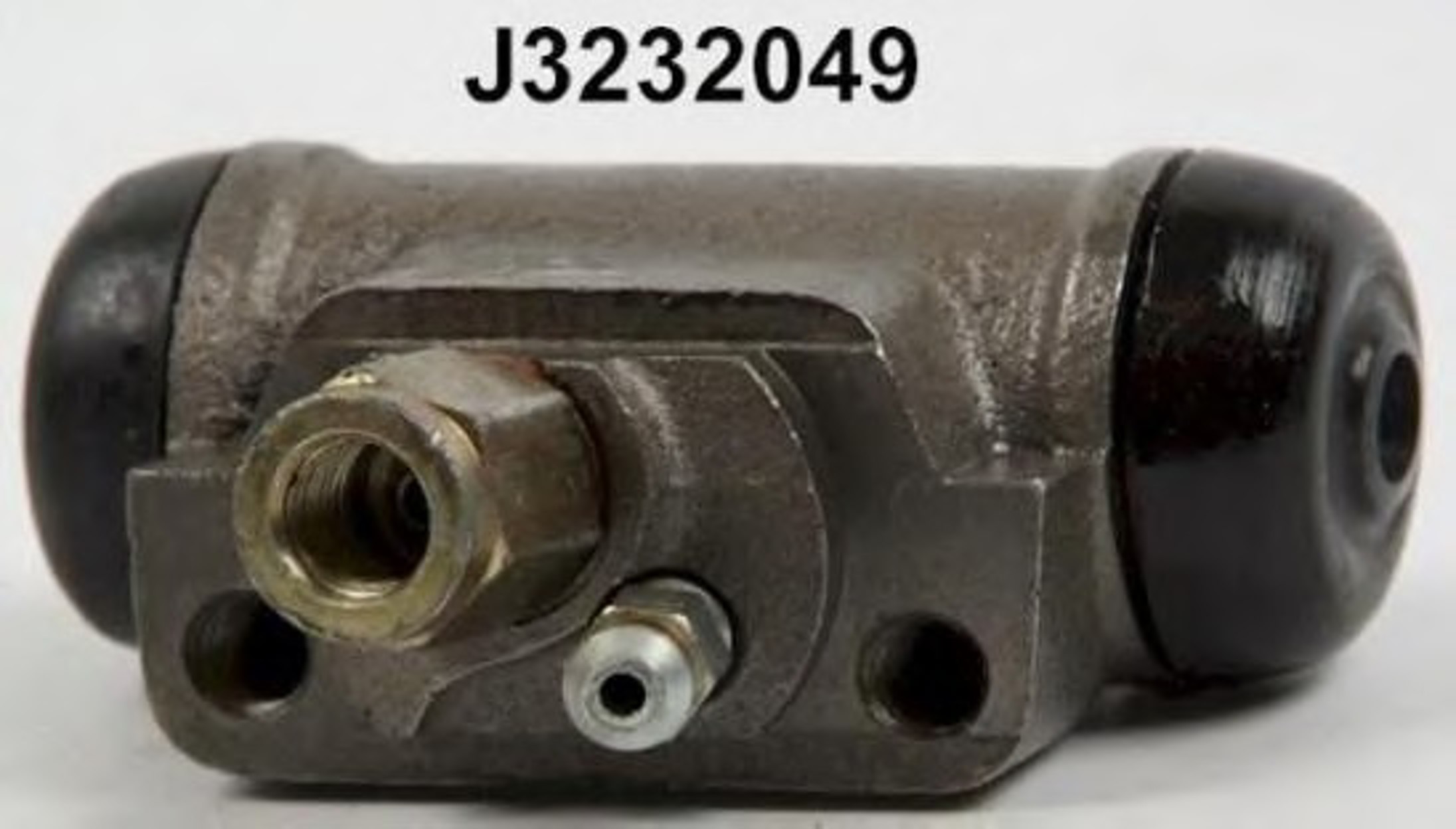 Колесный тормозной цилиндр NIPPARTS J3232049