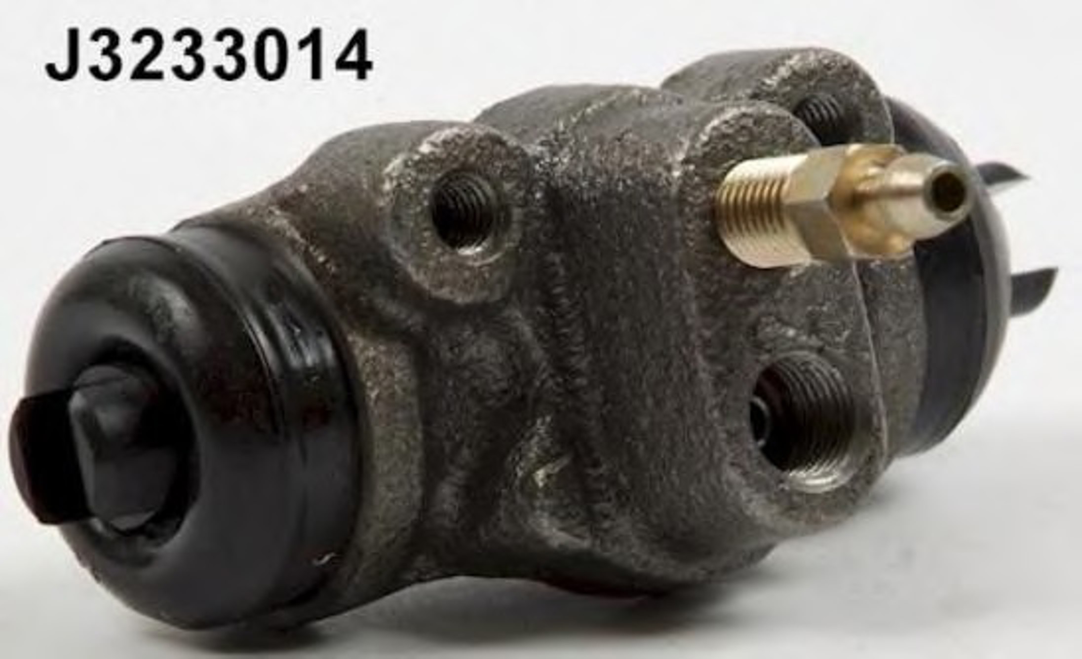 Цилиндр тормозной рабочий NIPPARTS J3233014