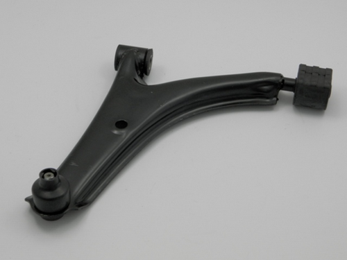 Рычаг передний suzuki swift sf310 1.0 89- swift h 94- /нижний лев NTY ZWD-SU-009