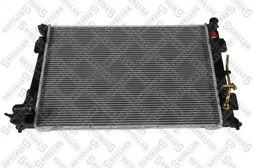 Радиатор охлаждения двигателя STELLOX 10-27000-SX