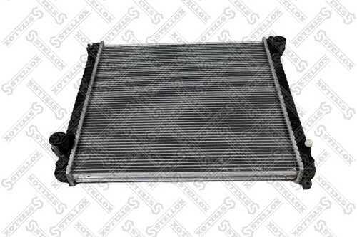 81-03331-sx радиатор системы охлаждения plastic/aluminium 570x545x30 STELLOX 81-03331-SX