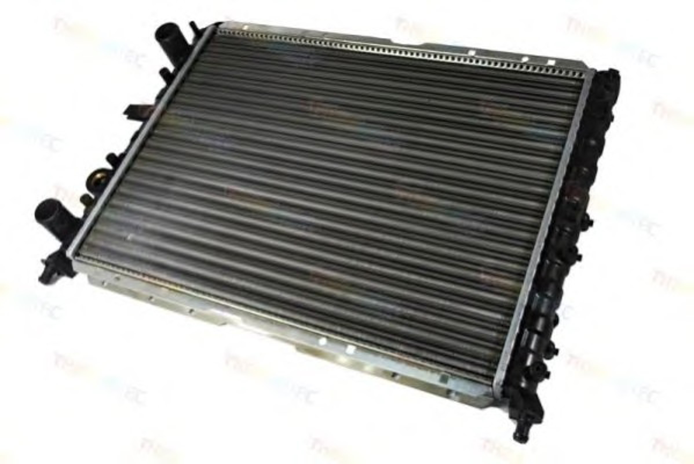 Радиатор системы охлаждения THERMOTEC D7F013TT