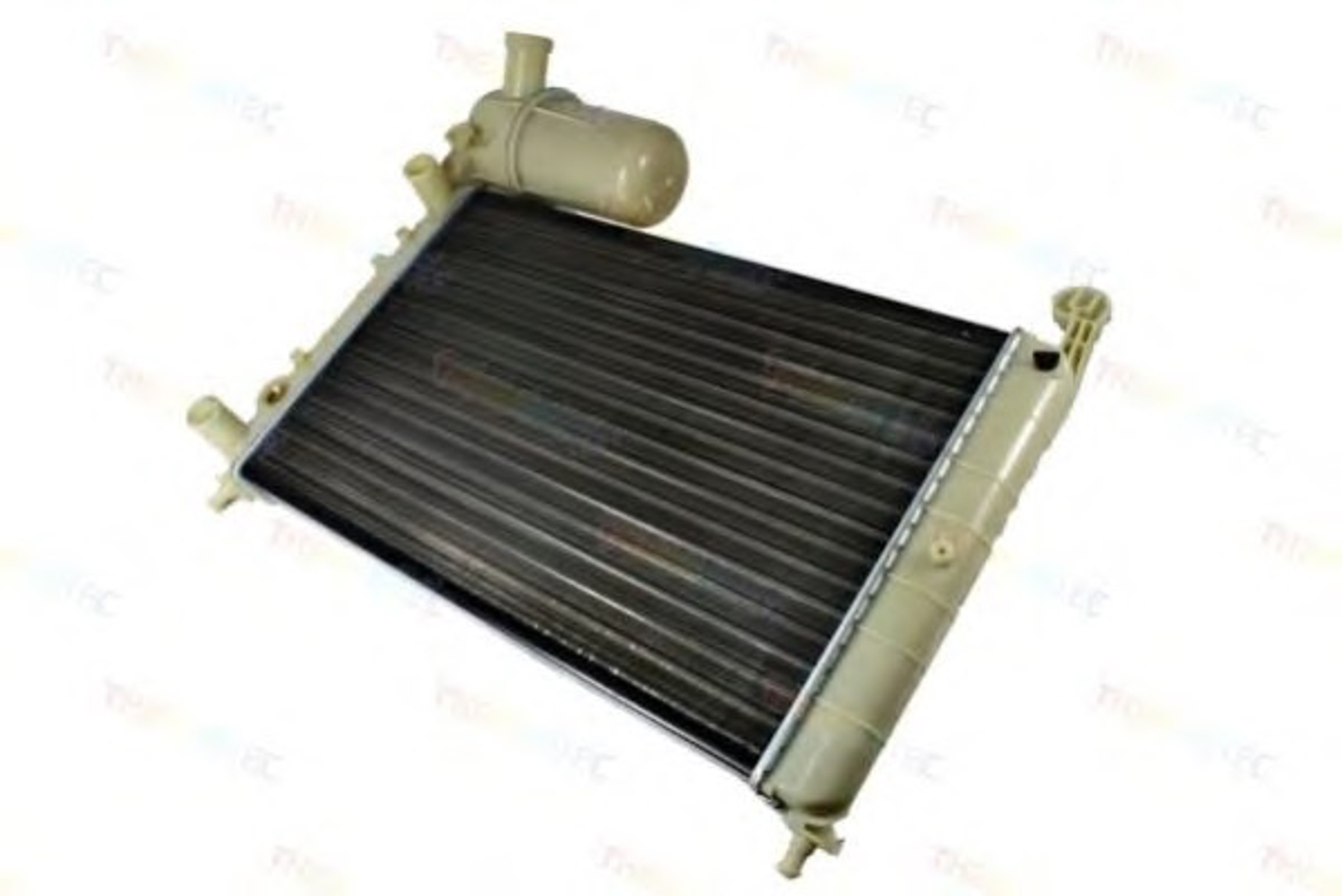 Радиатор системы охлаждения THERMOTEC D7F015TT