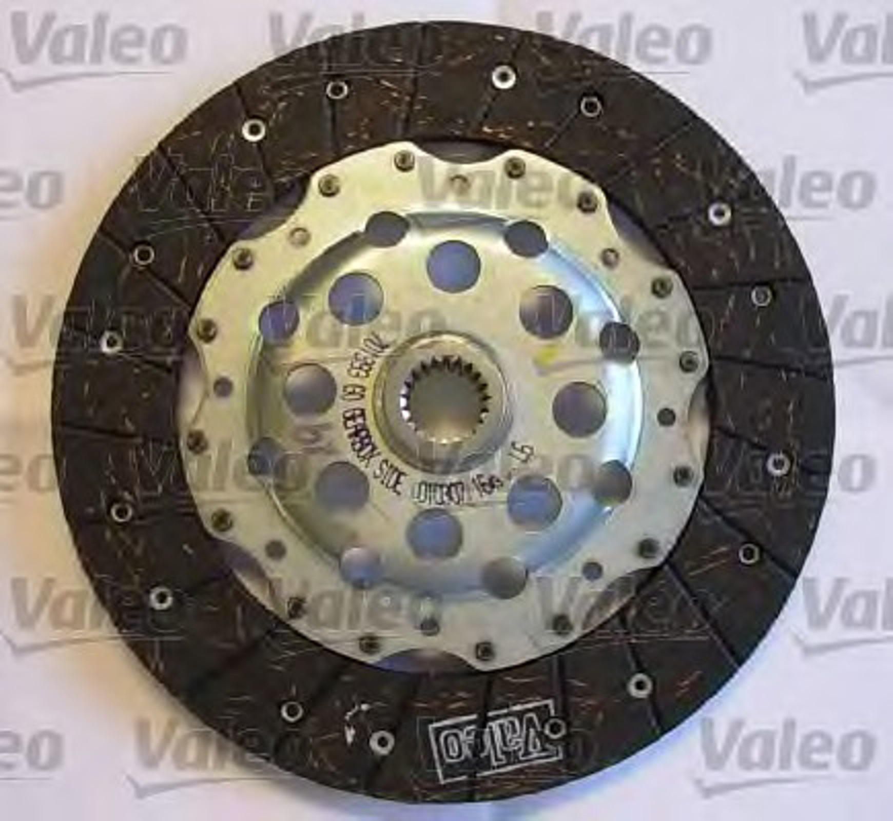 Комплект сцепления kit2p with high efficiency clutch VALEO 826336